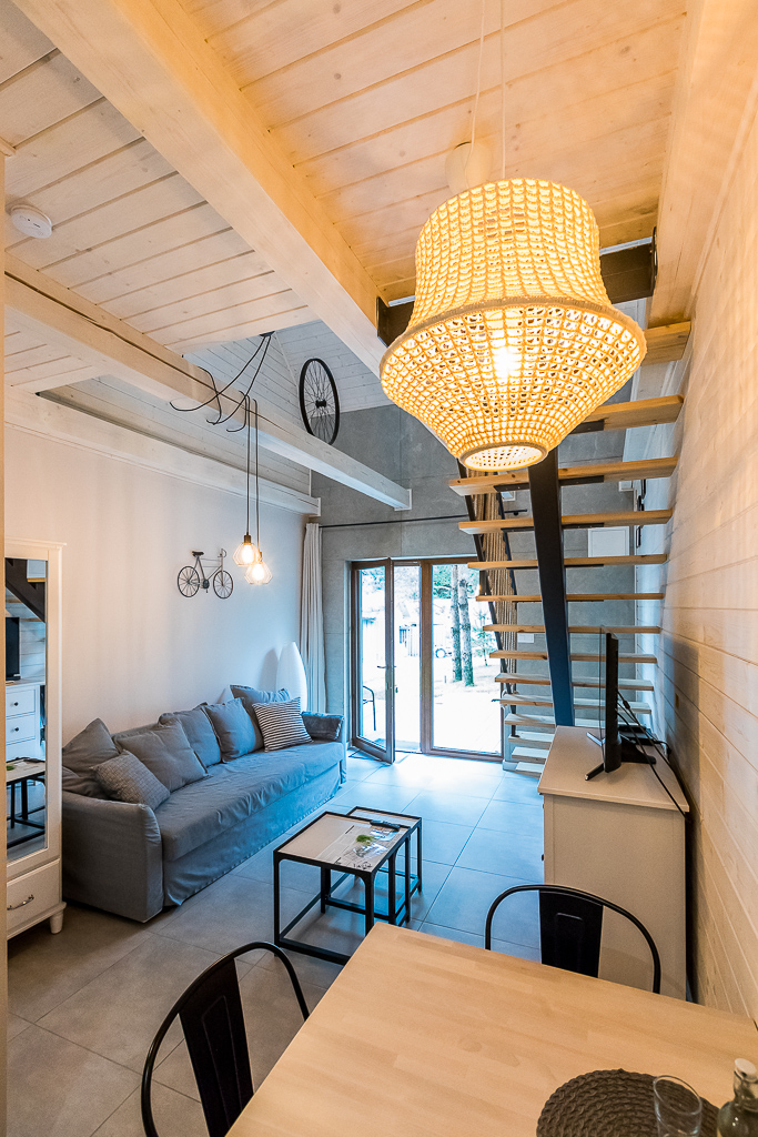 Wnętrze domku noclegowego / Interior of the lodging house