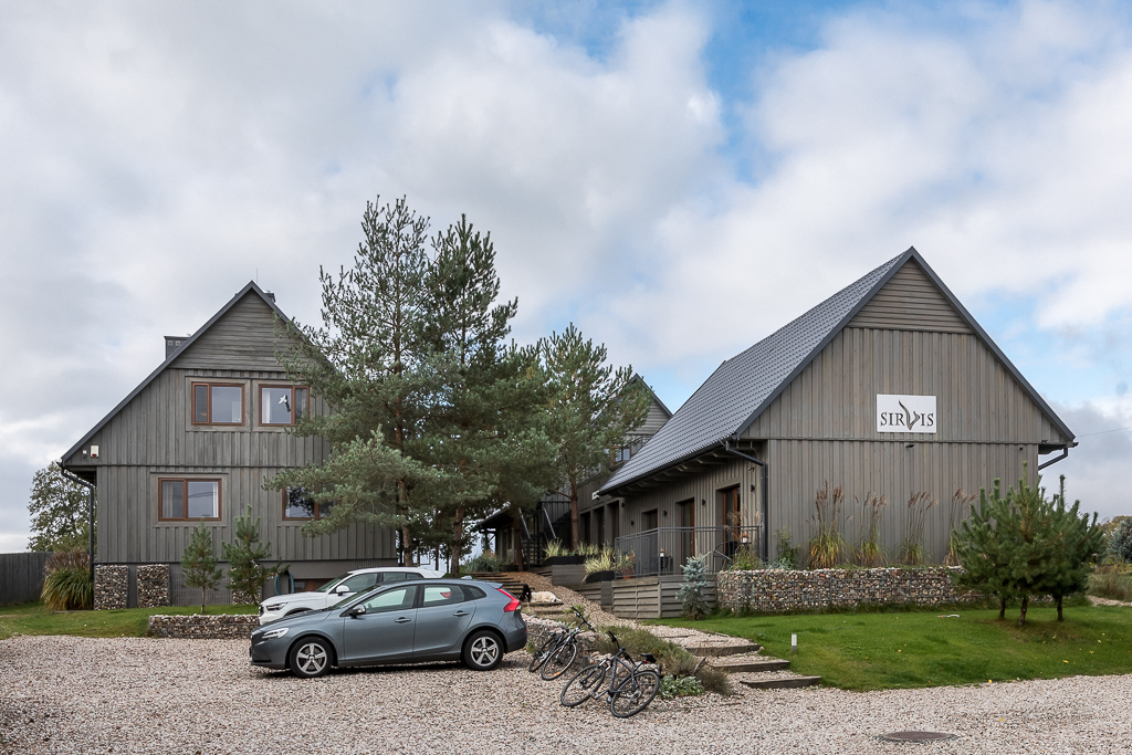 Kompleks domków noclegowych / Complex of lodging houses