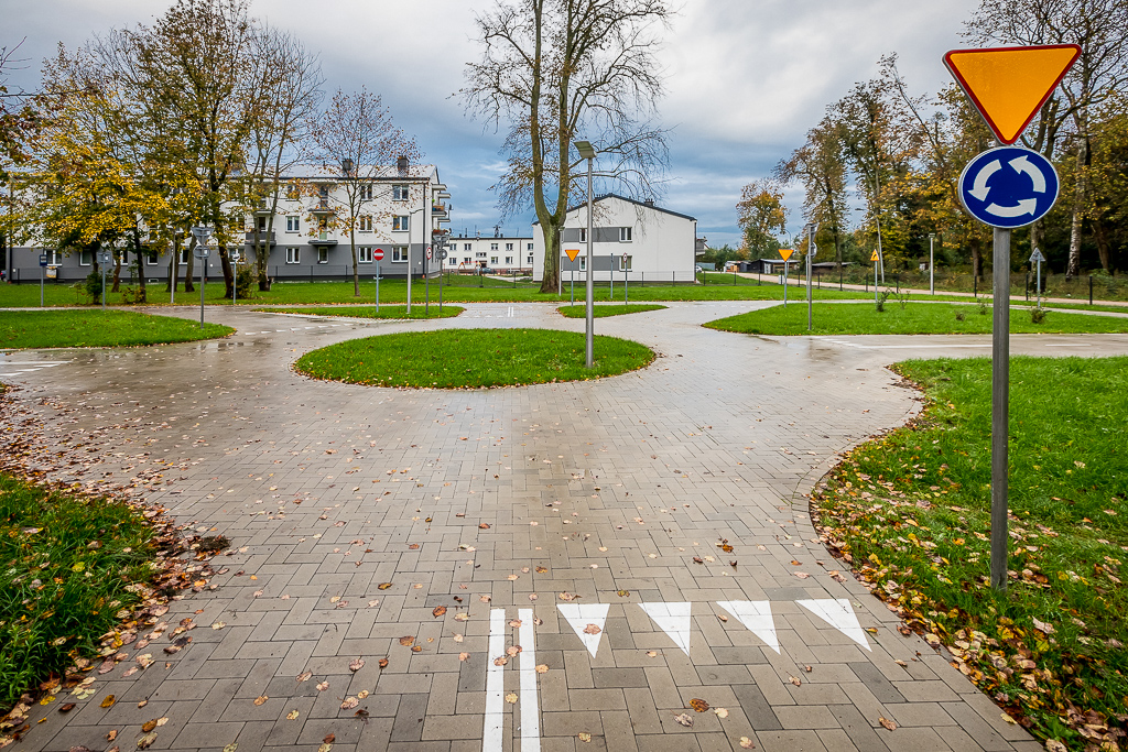 Rondo / Roundabout