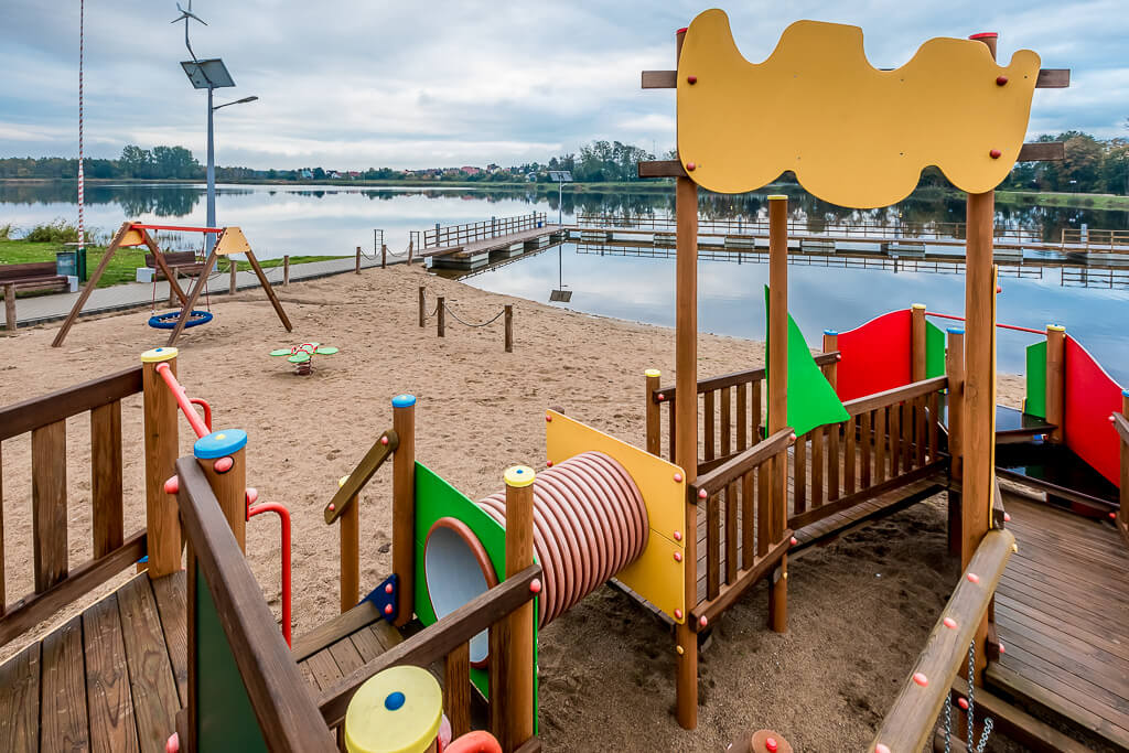 Plac zabaw na plaży / Playground on the beach
