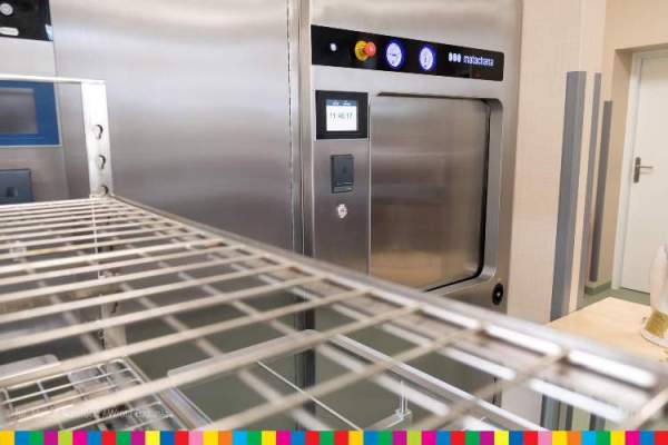 Close up on equipment for sterilisation