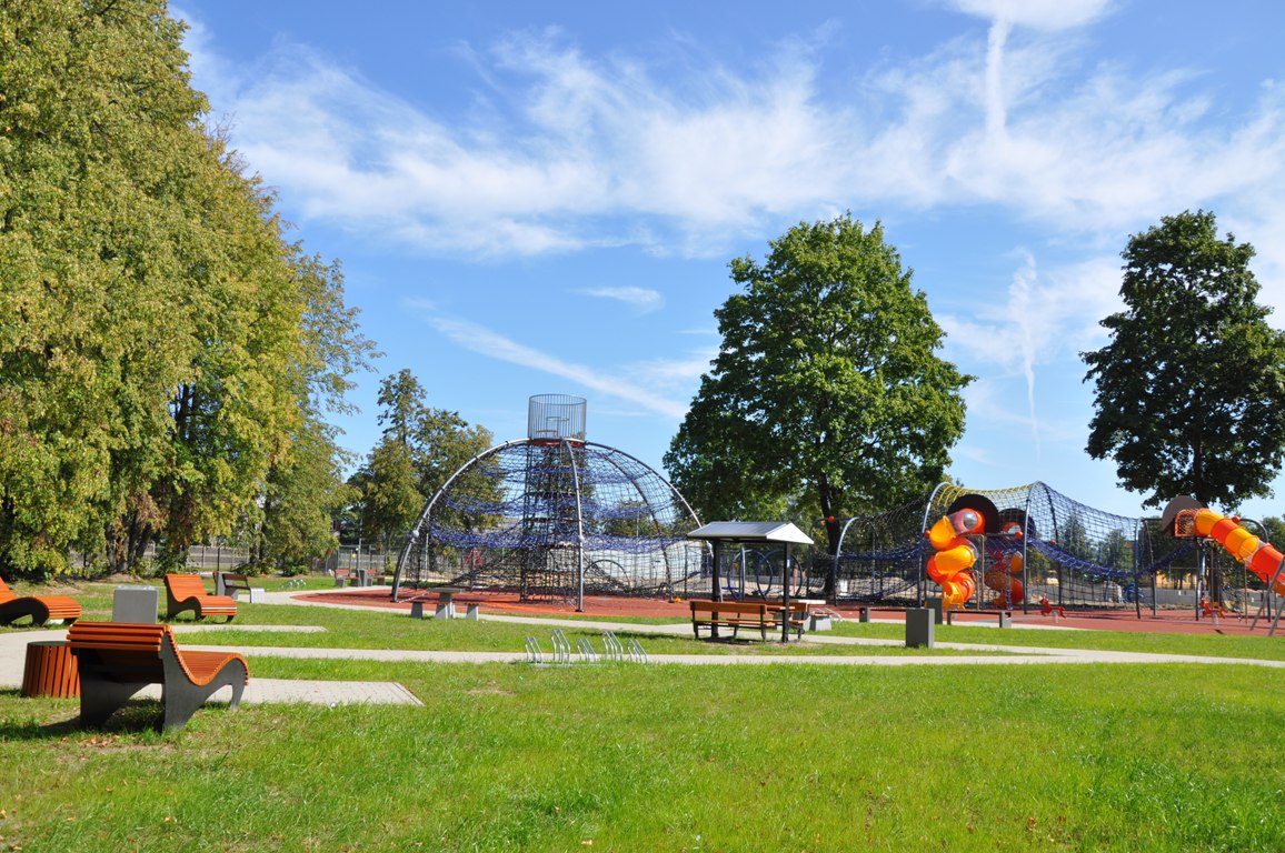 Playground, benches and installations